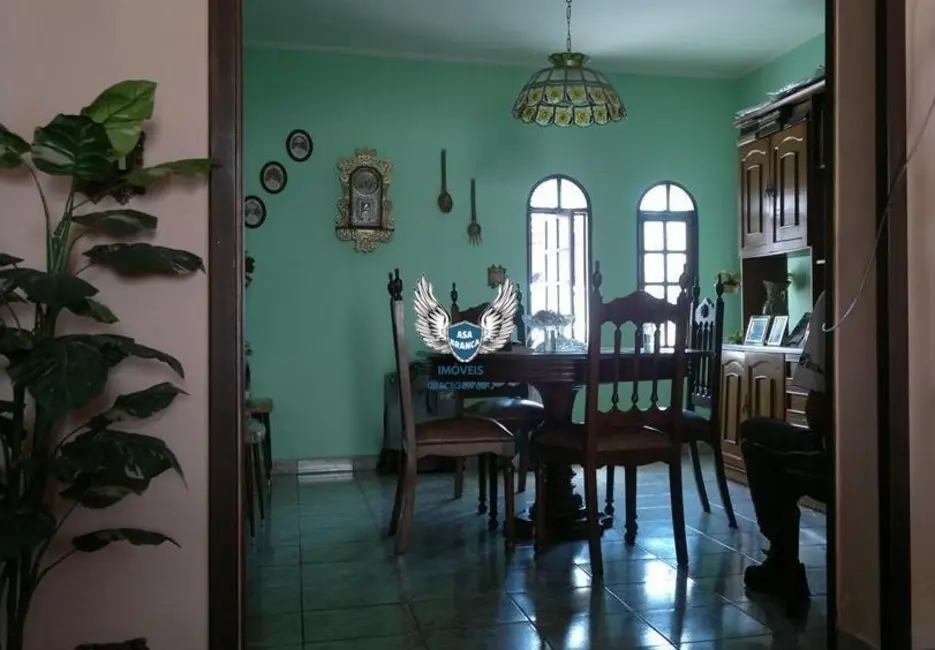 Foto 3 de Sobrado com 6 quartos à venda, 325m2 em Tremembé, São Paulo - SP