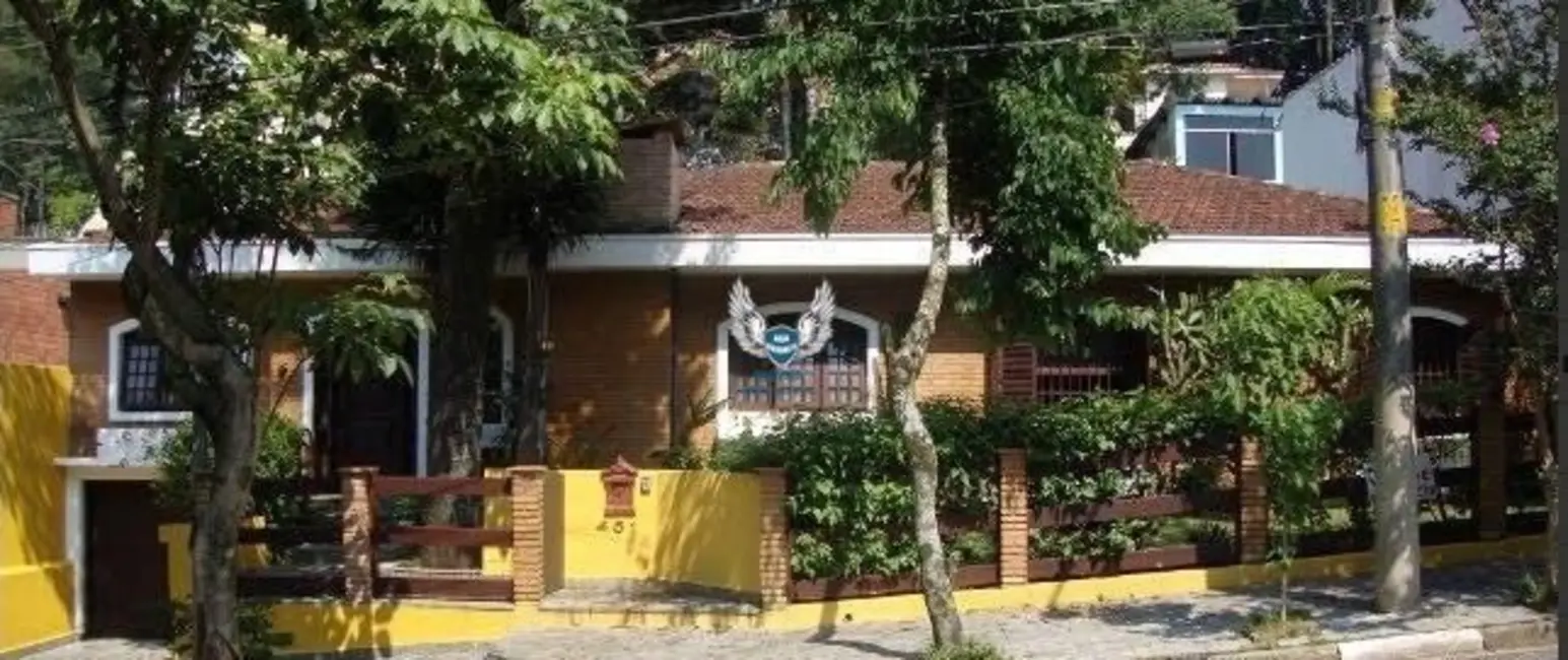 Casa com 4 quartos à venda, 1000m2 em Tremembé, São Paulo - SP - imagem 1 Foto 1 de Casa com 4 quartos à venda, 1000m2 em Tremembé, São Paulo - SP