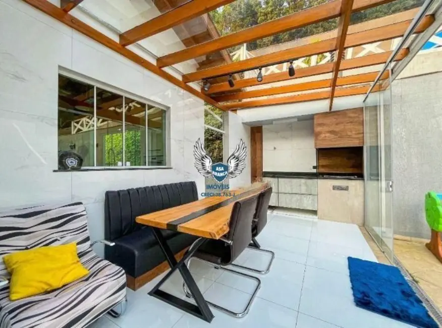 Casa com 4 quartos à venda, 1000m2 em Mairipora - SP - imagem 6 Foto 6 de Casa com 4 quartos à venda, 1000m2 em Mairipora - SP