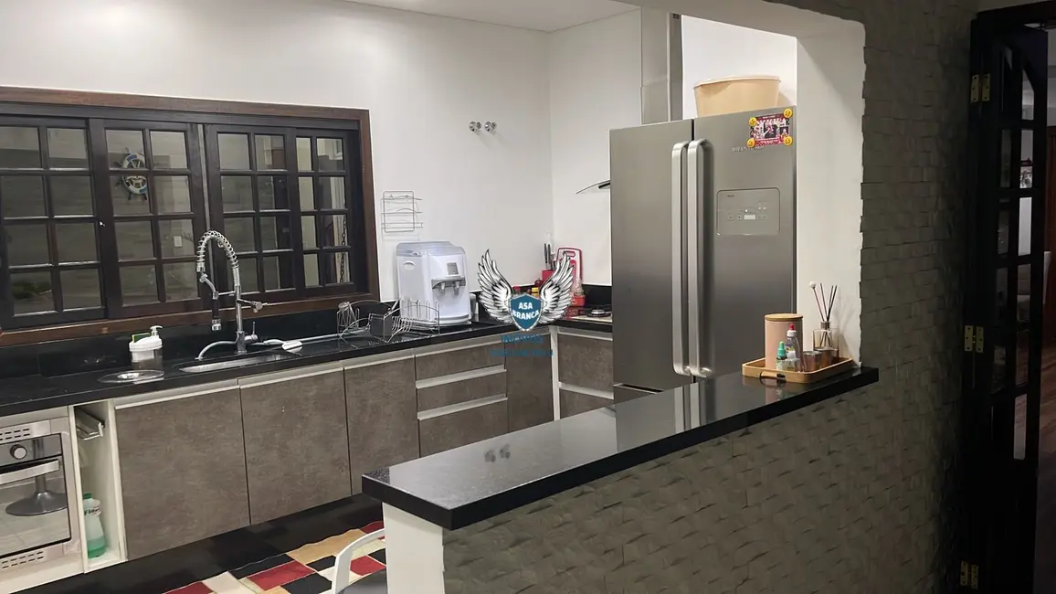 Foto 4 de Casa de Condomínio com 3 quartos à venda, 450m2 em Jardim Peri, São Paulo - SP