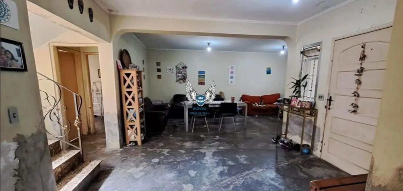 Sobrado com 5 quartos à venda, 270m2 em Tremembé, São Paulo - SP - imagem 4 Foto 4 de Sobrado com 5 quartos à venda, 270m2 em Tremembé, São Paulo - SP