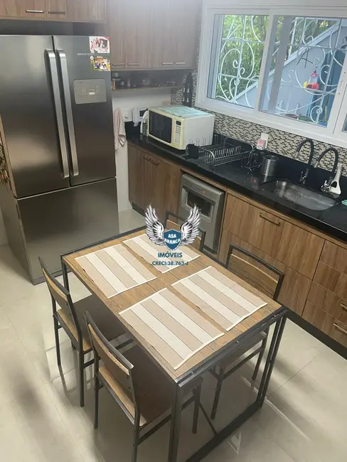 Foto 4 de Sobrado com 4 quartos à venda, 210m2 em Horto Florestal, São Paulo - SP