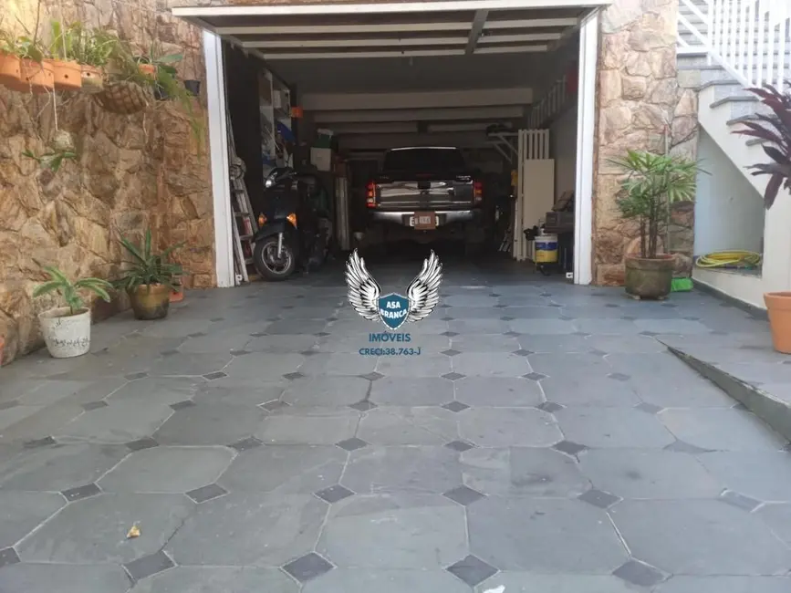 Sobrado com 3 quartos à venda, 153m2 em Jardim Carlu, São Paulo - SP - imagem 4 Foto 4 de Sobrado com 3 quartos à venda, 153m2 em Jardim Carlu, São Paulo - SP