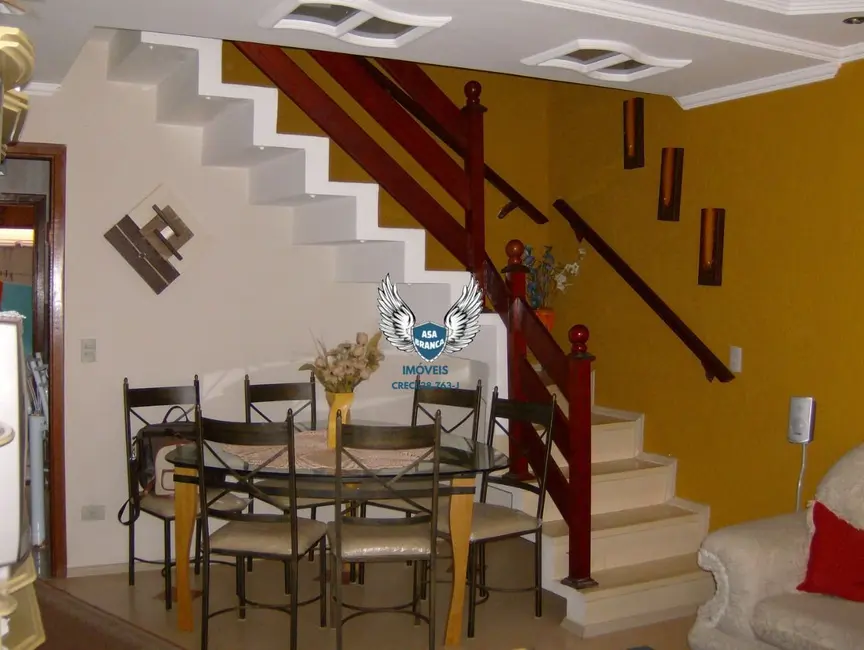 Foto 2 de Casa de Condomínio com 2 quartos à venda, 50m2 em Jaraguá, São Paulo - SP