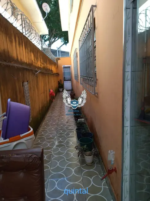 Sobrado com 4 quartos à venda, 123m2 em Jardim Primavera (Zona Norte), São Paulo - SP - imagem 8 Foto 8 de Sobrado com 4 quartos à venda, 123m2 em Jardim Primavera (Zona Norte), São Paulo - SP