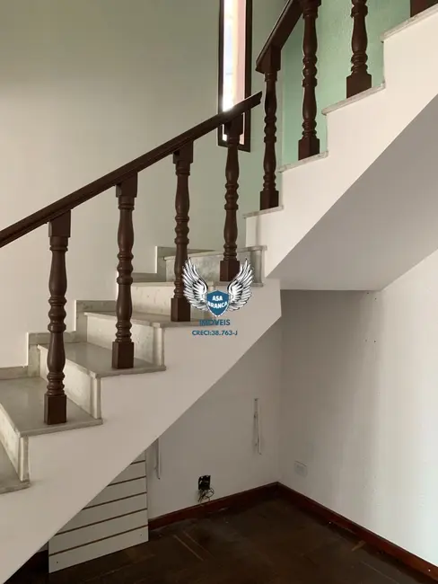 Sobrado com 3 quartos à venda, 200m2 em Tucuruvi, São Paulo - SP - imagem 6 Foto 6 de Sobrado com 3 quartos à venda, 200m2 em Tucuruvi, São Paulo - SP