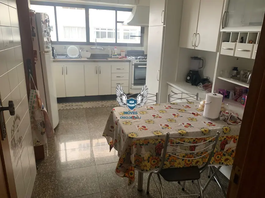 Apartamento com 4 quartos à venda, 170m2 em Santana, São Paulo - SP - imagem 3 Foto 3 de Apartamento com 4 quartos à venda, 170m2 em Santana, São Paulo - SP