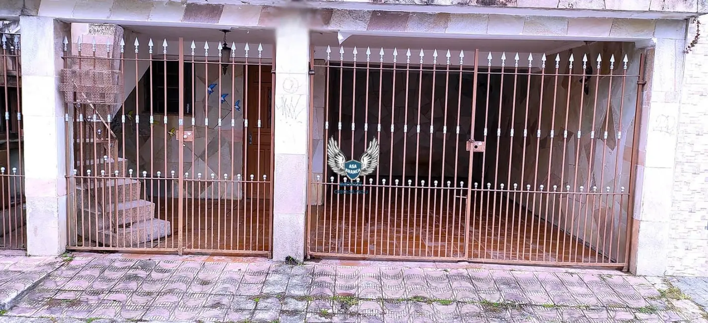 Foto 2 de Sobrado com 4 quartos à venda, 220m2 em Vila Gustavo, São Paulo - SP