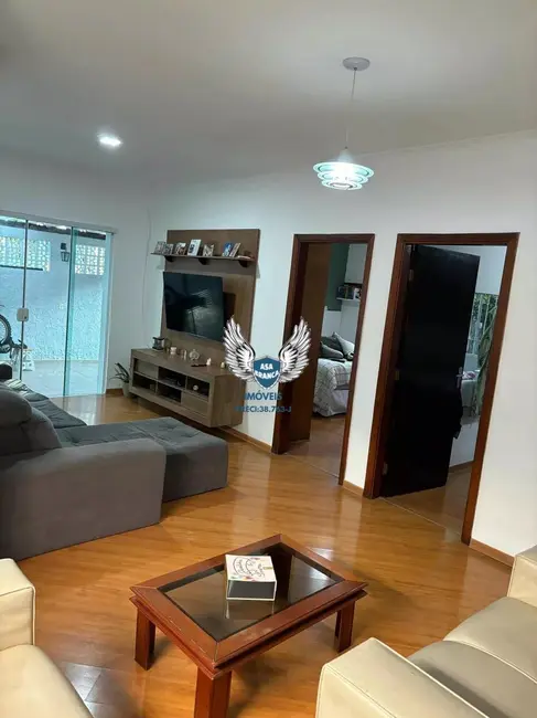 Casa com 3 quartos à venda, 179m2 em Freguesia do Ó, São Paulo - SP - imagem 3 Foto 3 de Casa com 3 quartos à venda, 179m2 em Freguesia do Ó, São Paulo - SP