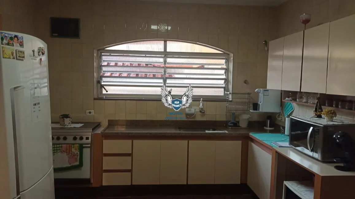 Foto 2 de Casa com 3 quartos à venda, 500m2 em Santa Teresinha, São Paulo - SP