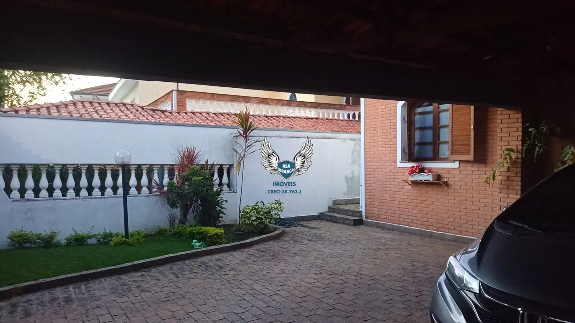 Foto 5 de Casa com 3 quartos à venda, 500m2 em Santa Teresinha, São Paulo - SP