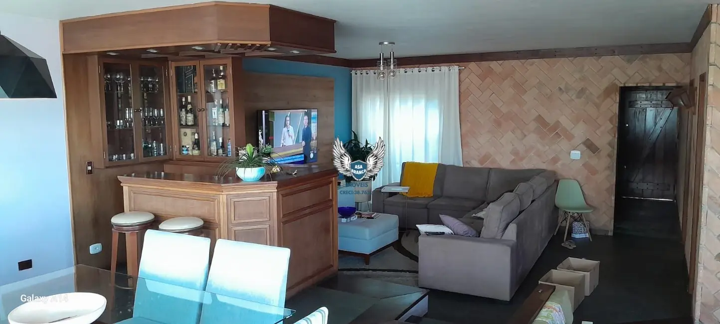 Foto 1 de Sobrado com 4 quartos para alugar, 367m2 em Parque Palmas do Tremembé, São Paulo - SP