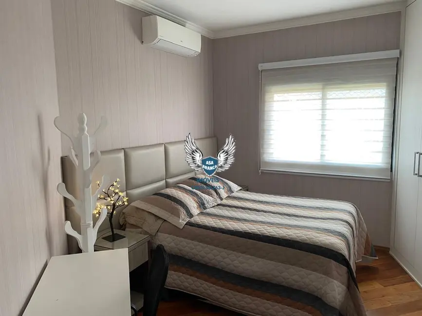 Foto 4 de Apartamento com 3 quartos para alugar, 170m2 em Santana, São Paulo - SP