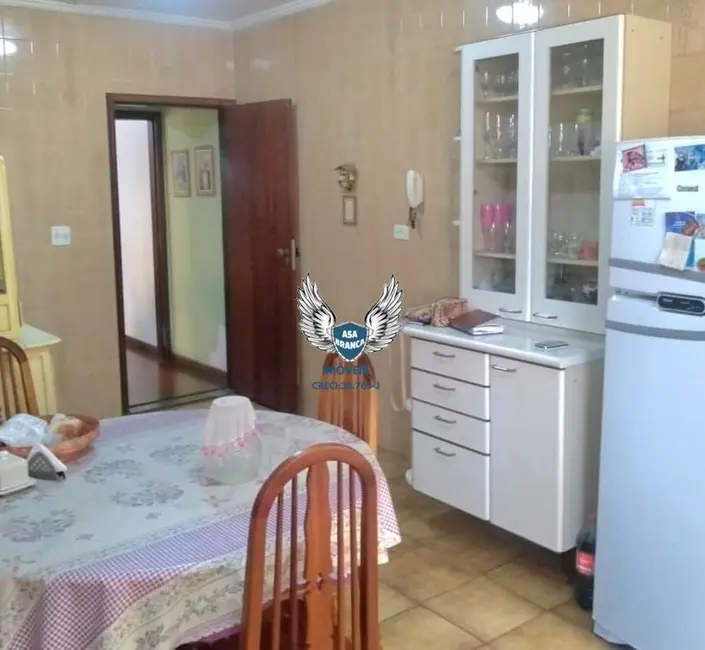 Sobrado com 3 quartos à venda, 208m2 em Santana, São Paulo - SP - imagem 6 Foto 6 de Sobrado com 3 quartos à venda, 208m2 em Santana, São Paulo - SP