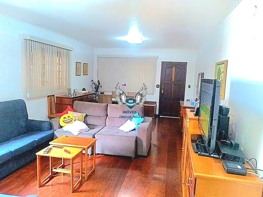 Sobrado com 3 quartos à venda, 208m2 em Santana, São Paulo - SP - imagem 2 Foto 2 de Sobrado com 3 quartos à venda, 208m2 em Santana, São Paulo - SP