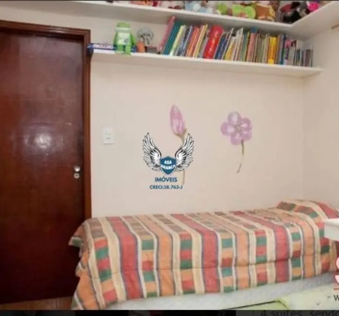 Foto 4 de Sobrado com 4 quartos à venda, 200m2 em Santa Teresinha, São Paulo - SP