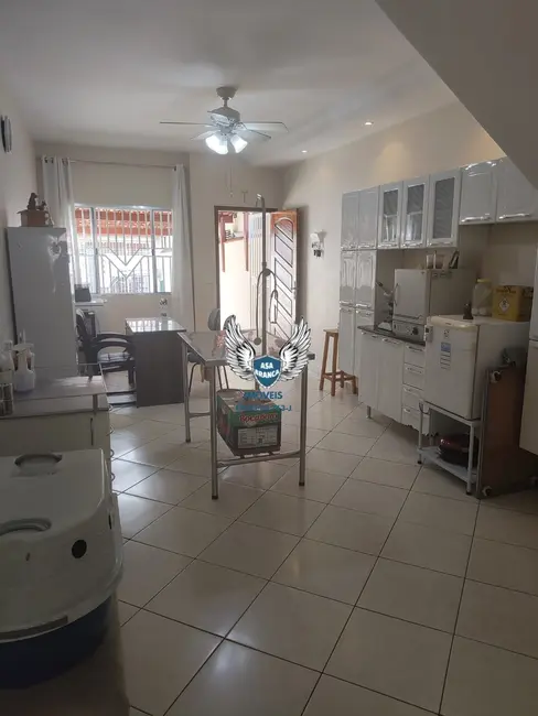 Sobrado com 3 quartos à venda, 179m2 em Vila Granada, São Paulo - SP - imagem 5 Foto 5 de Sobrado com 3 quartos à venda, 179m2 em Vila Granada, São Paulo - SP