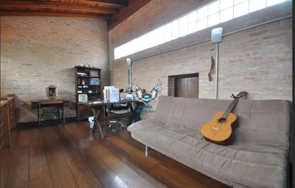 Foto 3 de Casa com 5 quartos à venda, 258m2 em Tremembé, São Paulo - SP