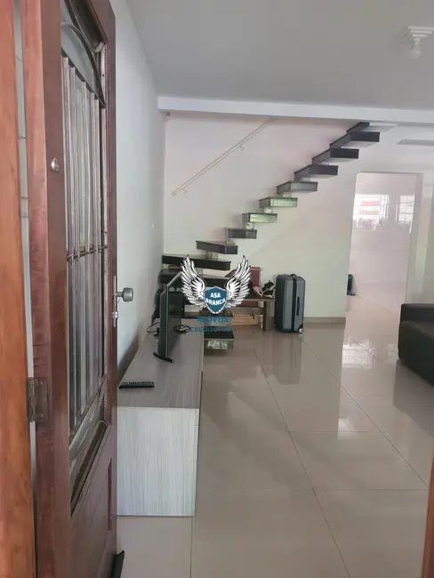 Sobrado com 3 quartos à venda, 140m2 em Santana, São Paulo - SP - imagem 2 Foto 2 de Sobrado com 3 quartos à venda, 140m2 em Santana, São Paulo - SP