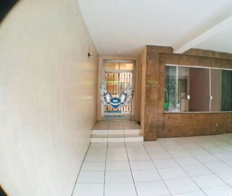Foto 2 de Sobrado com 4 quartos para alugar, 135m2 em São Paulo - SP