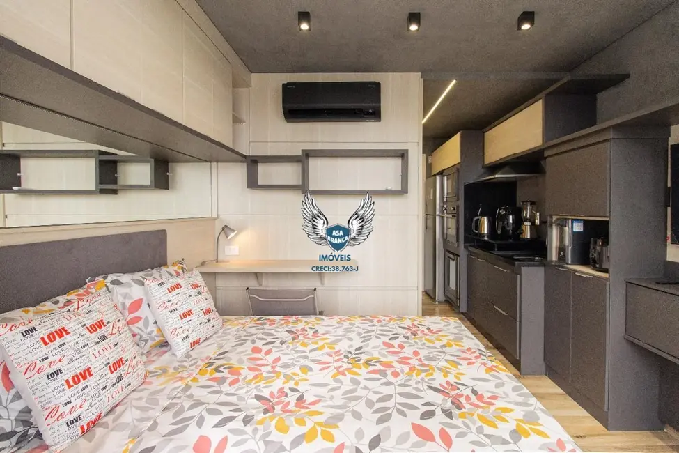 Foto 2 de Apartamento com 1 quarto para alugar, 30m2 em Sé, São Paulo - SP