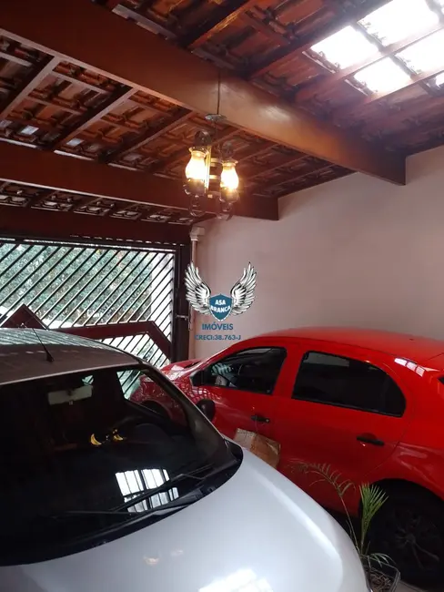 Foto 2 de Sobrado com 4 quartos à venda, 160m2 em Conjunto Residencial Santa Terezinha, São Paulo - SP