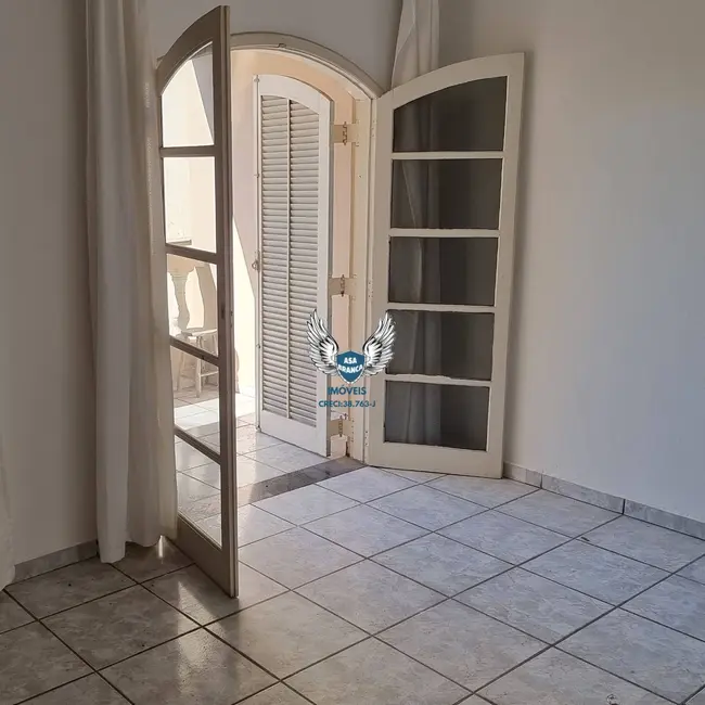 Foto 2 de Sobrado com 3 quartos para alugar, 240m2 em Tremembé, São Paulo - SP