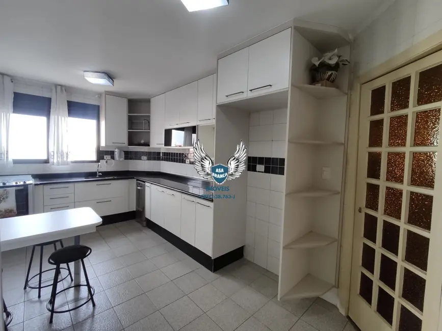 Foto 6 de Apartamento com 3 quartos à venda, 141m2 em Santana, São Paulo - SP
