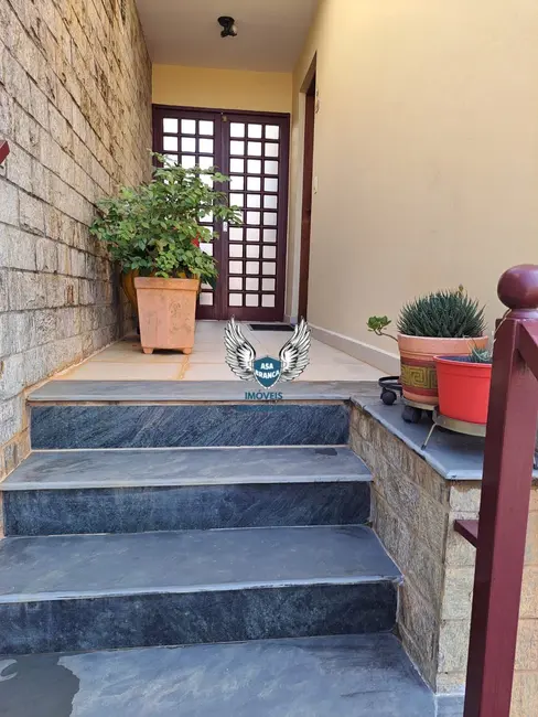 Sobrado com 4 quartos à venda, 200m2 em Jardim São Paulo(Zona Norte), São Paulo - SP - imagem 9 Foto 9 de Sobrado com 4 quartos à venda, 200m2 em Jardim São Paulo(Zona Norte), São Paulo - SP