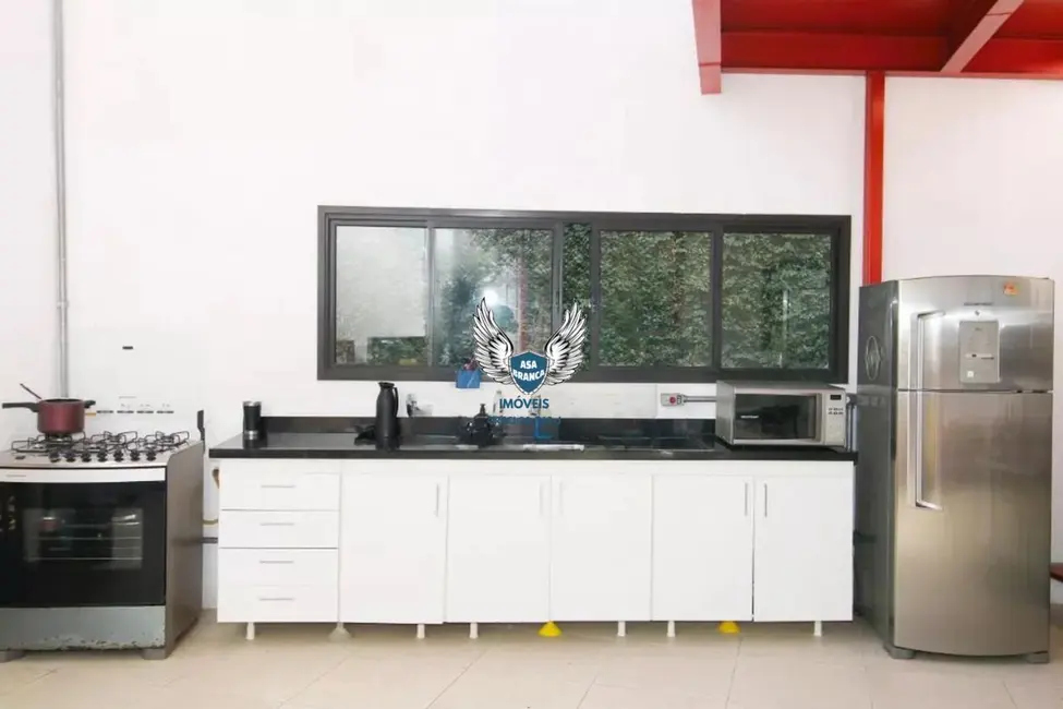 Foto 3 de Casa de Condomínio com 2 quartos à venda, 278m2 em Jardim Guapira, São Paulo - SP