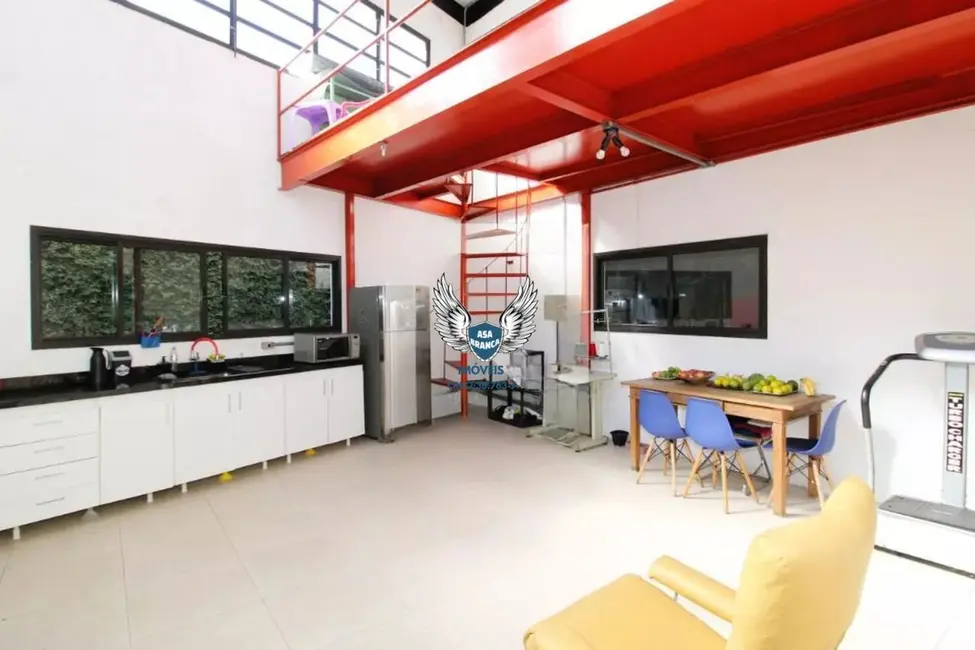 Foto 2 de Casa de Condomínio com 2 quartos à venda, 278m2 em Jardim Guapira, São Paulo - SP