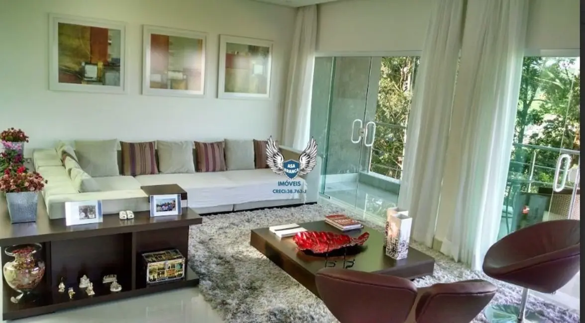 Foto 4 de Sobrado com 6 quartos à venda, 929m2 em Tremembé, São Paulo - SP