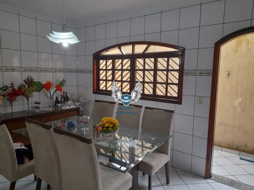 Sobrado com 3 quartos à venda, 160m2 em Brasilândia, São Paulo - SP - imagem 7 Foto 7 de Sobrado com 3 quartos à venda, 160m2 em Brasilândia, São Paulo - SP
