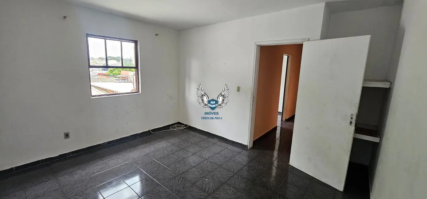 Sobrado com 3 quartos para alugar, 189m2 em Lauzane Paulista, São Paulo - SP - imagem 8 Foto 8 de Sobrado com 3 quartos para alugar, 189m2 em Lauzane Paulista, São Paulo - SP