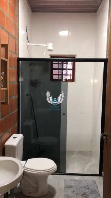 Chácara com 4 quartos à venda, 750m2 em Centro, Toledo - MG - imagem 6 Foto 6 de Chácara com 4 quartos à venda, 750m2 em Centro, Toledo - MG