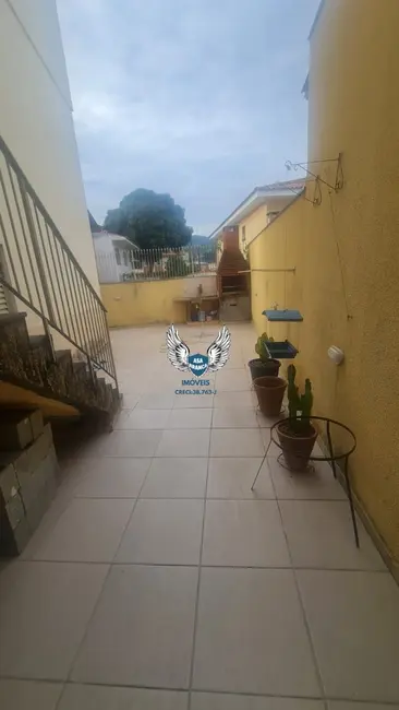 Foto 9 de Sobrado com 3 quartos à venda, 200m2 em Vila Rosa, São Paulo - SP
