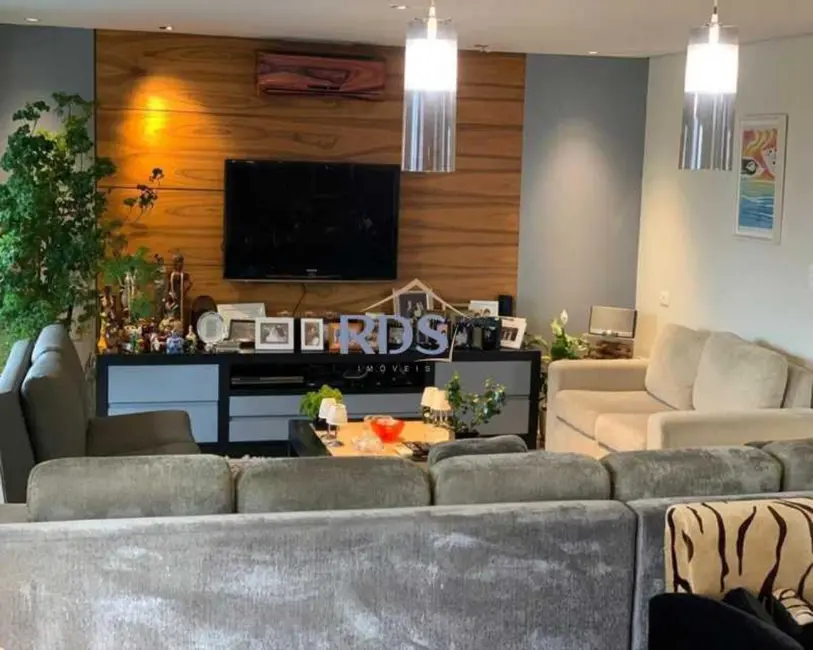 Foto 2 de Apartamento com 5 quartos à venda, 268m2 em Itaim Bibi, São Paulo - SP