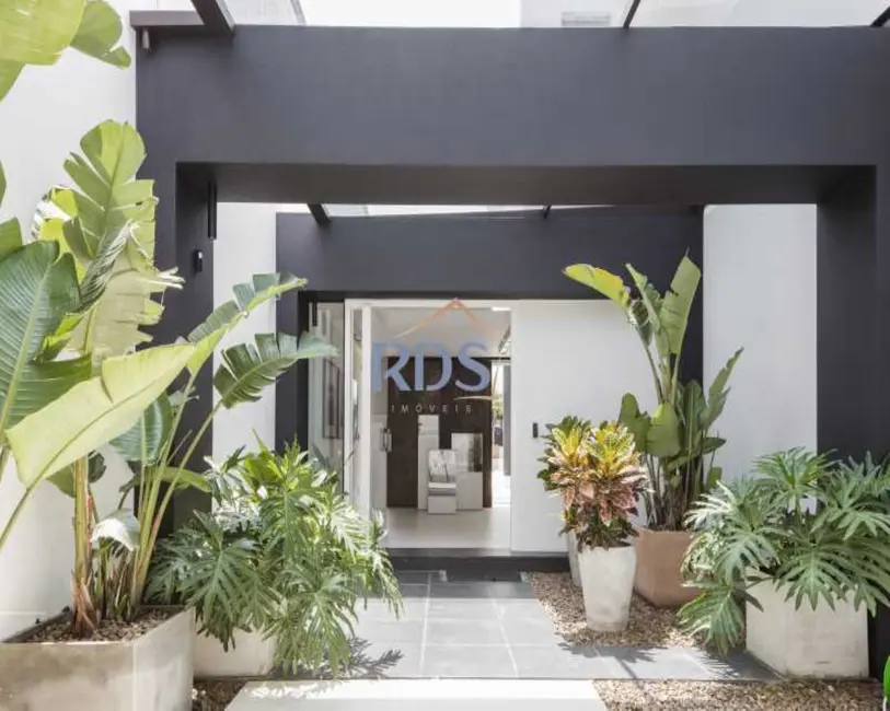 Foto 3 de Casa com 3 quartos à venda, 723m2 em Jardim Paulista, São Paulo - SP