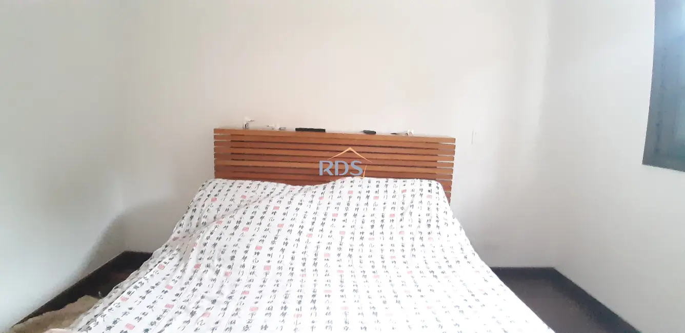 Foto 7 de Casa com 4 quartos à venda, 270m2 em Parque Assunção, Taboao Da Serra - SP