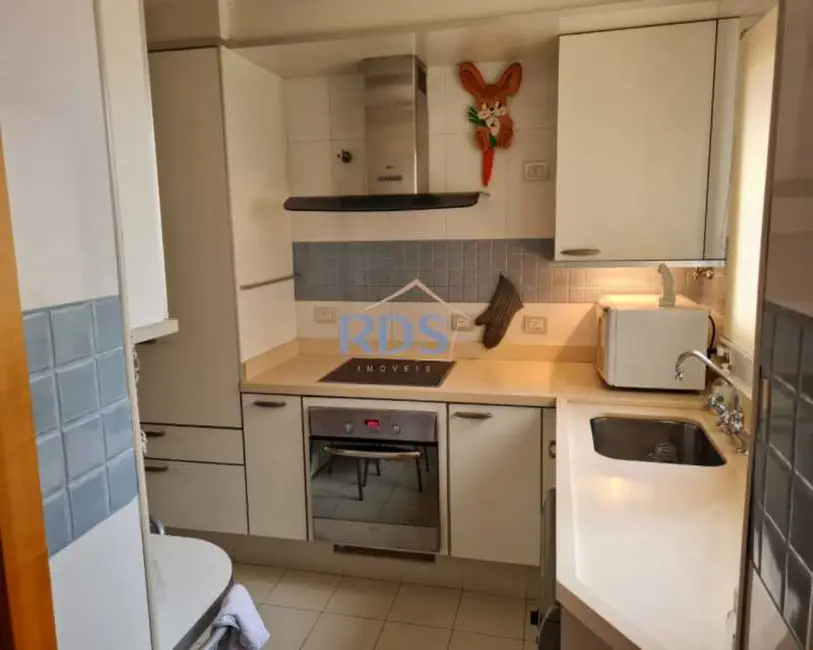 Foto 5 de Apartamento com 4 quartos à venda, 140m2 em Vila Nova Conceição, São Paulo - SP