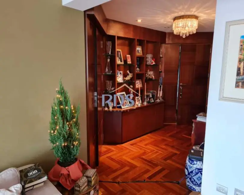 Foto 9 de Apartamento com 4 quartos à venda, 140m2 em Vila Nova Conceição, São Paulo - SP