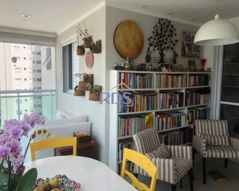 Foto 4 de Apartamento com 2 quartos à venda, 75m2 em Santo Amaro, São Paulo - SP
