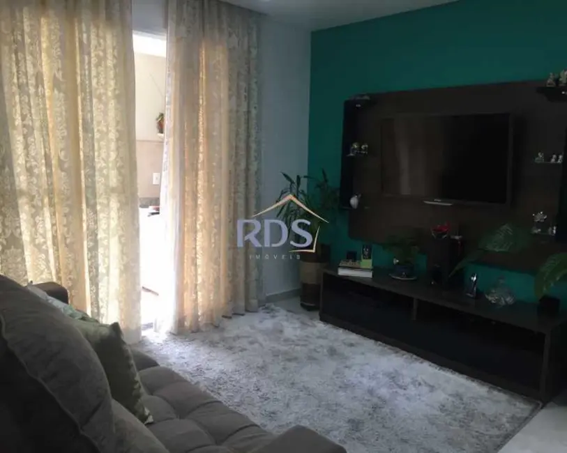 Foto 2 de Apartamento com 2 quartos à venda, 90m2 em Vila Ipojuca, São Paulo - SP