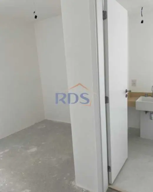 Apartamento com 3 quartos à venda, 138m2 em Santo Amaro, São Paulo - SP - imagem 8 Foto 8 de Apartamento com 3 quartos à venda, 138m2 em Santo Amaro, São Paulo - SP