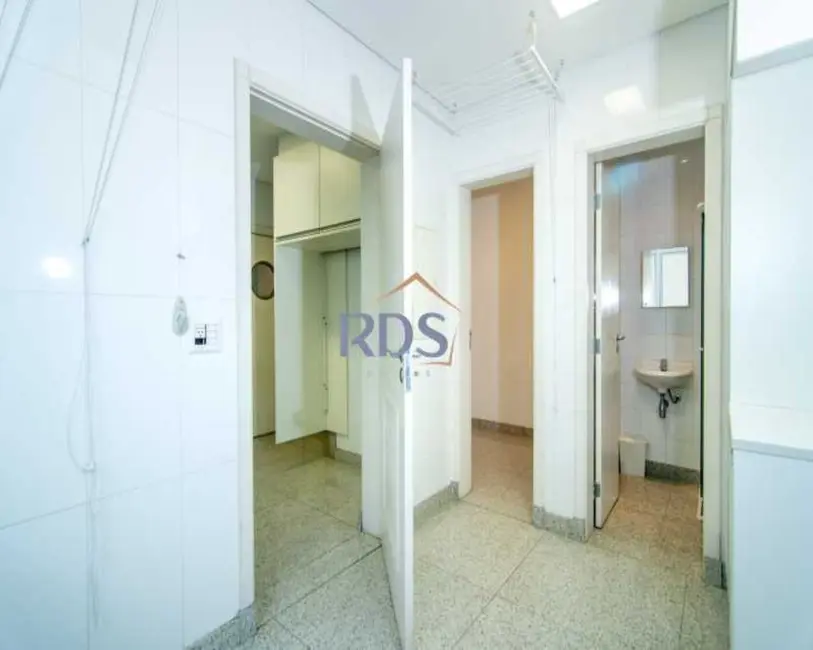 Foto 3 de Apartamento com 4 quartos à venda, 217m2 em Vila Congonhas, São Paulo - SP