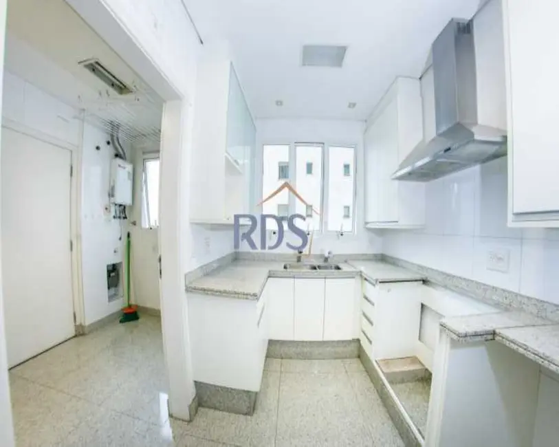 Foto 2 de Apartamento com 4 quartos à venda, 217m2 em Vila Congonhas, São Paulo - SP