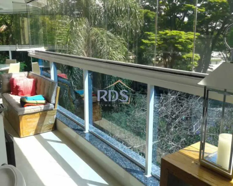 Apartamento com 3 quartos à venda, 195m2 em Indianópolis, São Paulo - SP - imagem 9 Foto 9 de Apartamento com 3 quartos à venda, 195m2 em Indianópolis, São Paulo - SP