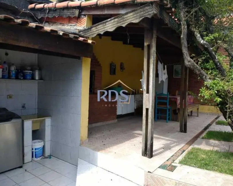 Foto 3 de Casa de Condomínio com 4 quartos à venda, 300m2 em Vila Appia Antica, Carapicuiba - SP