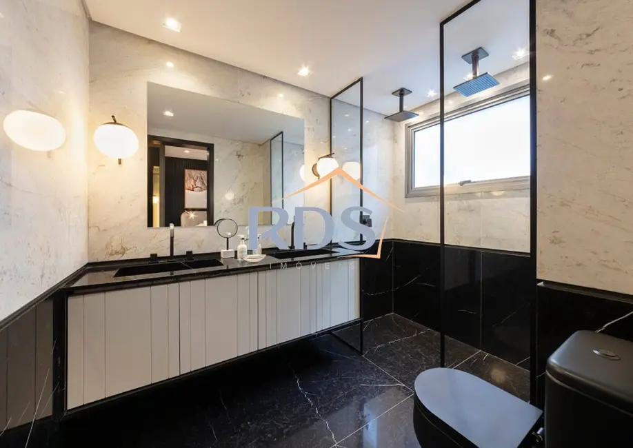 Apartamento com 3 quartos à venda, 147m2 em Vila Nova Conceição, São Paulo - SP - imagem 9 Foto 9 de Apartamento com 3 quartos à venda, 147m2 em Vila Nova Conceição, São Paulo - SP