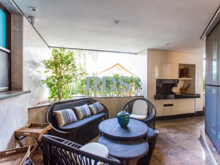 Foto 8 de Apartamento com 4 quartos à venda, 640m2 em Moema, São Paulo - SP